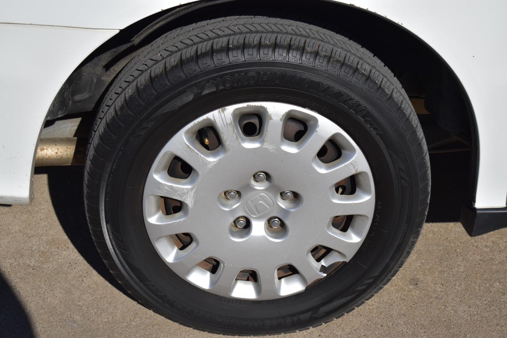 2003 White /Gray Honda Odyssey (5FNRL18513B) , located at 5925 E. BELKNAP ST., HALTOM CITY, TX, 76117, (817) 834-4222, 32.803799, -97.259003 - Buying a 2003 Honda Odyssey can be a smart choice for several reasons: Reliability: Hondas are known for their reliability, and the Odyssey is no exception. The 2003 model year is often praised for its durability and long-lasting performance. Safety: The 2003 Honda Odyssey comes equipped with safe - Photo#27